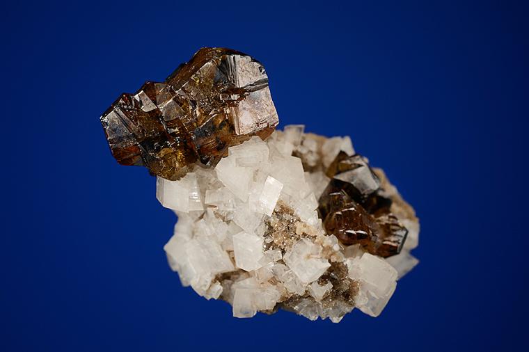 SPHALERITE on DOLOMITE